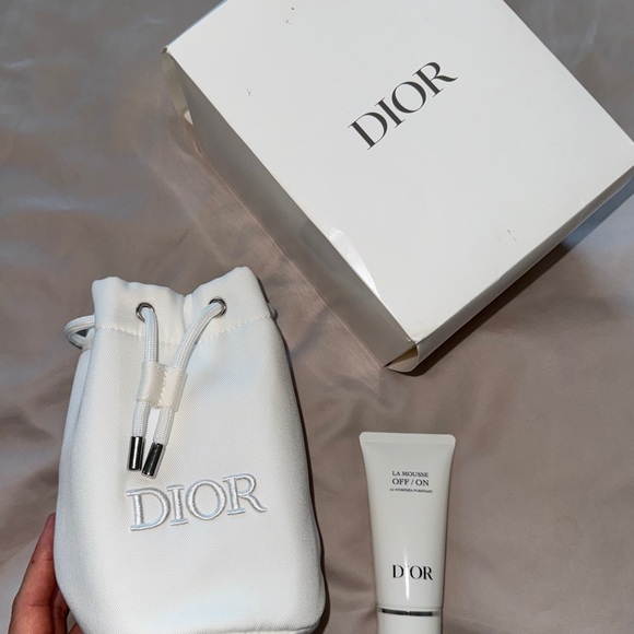 Dior White Pouch and La mousse cleanser  Set - Picture 1 of 9
